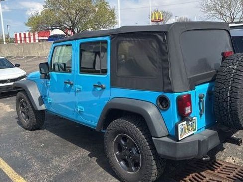 Used 2017 Jeep Wrangler Unlimited Sport w/ Quick Order Package 24S image 2