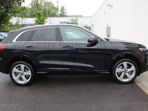 New 2025 Audi Q5 2.0T Premium Plus image 9