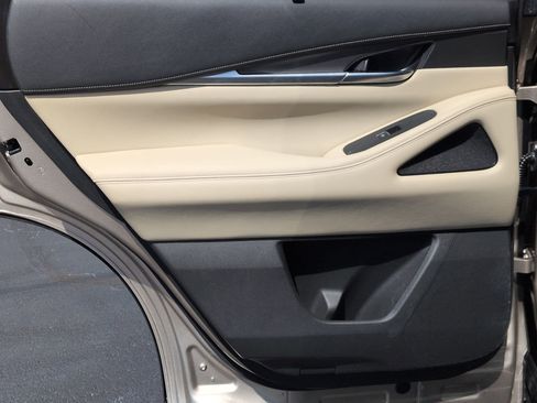Used 2023 INFINITI QX60 Luxe w/ Cargo Package AWD/4WD image 30