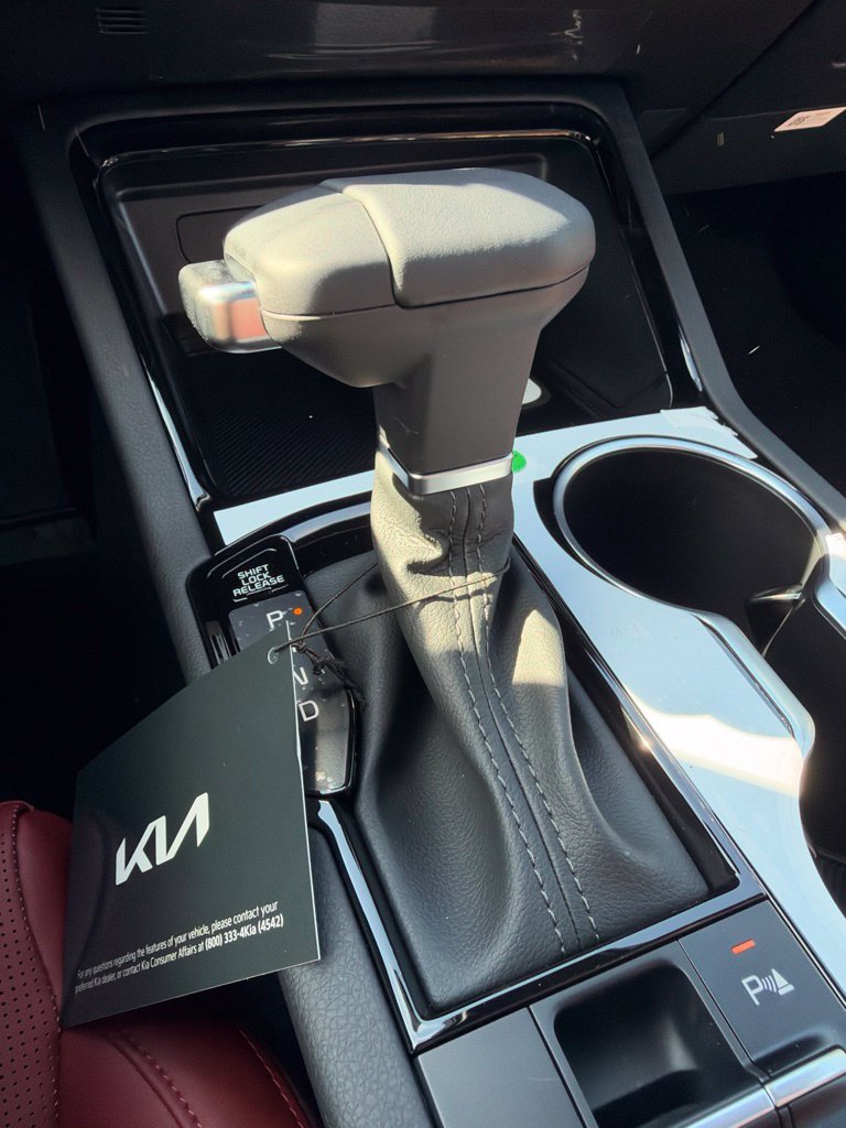 New 2027 Kia K5 GT-Line FWD image 12