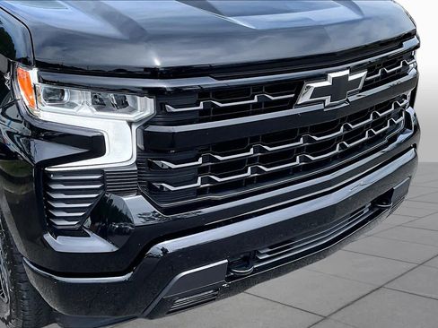 Used 2024 Chevrolet Silverado 1500 RST w/ Z71 Off-Road Package AWD/4WD image 29