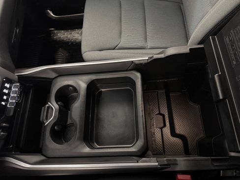 Used 2022 RAM 1500 Big Horn AWD/4WD image 41