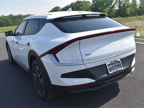 New 2025 Kia EV6 Light image 5
