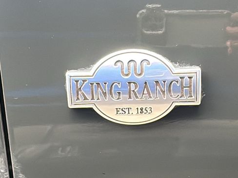 Used 2023 Ford Expedition King Ranch RWD image 10