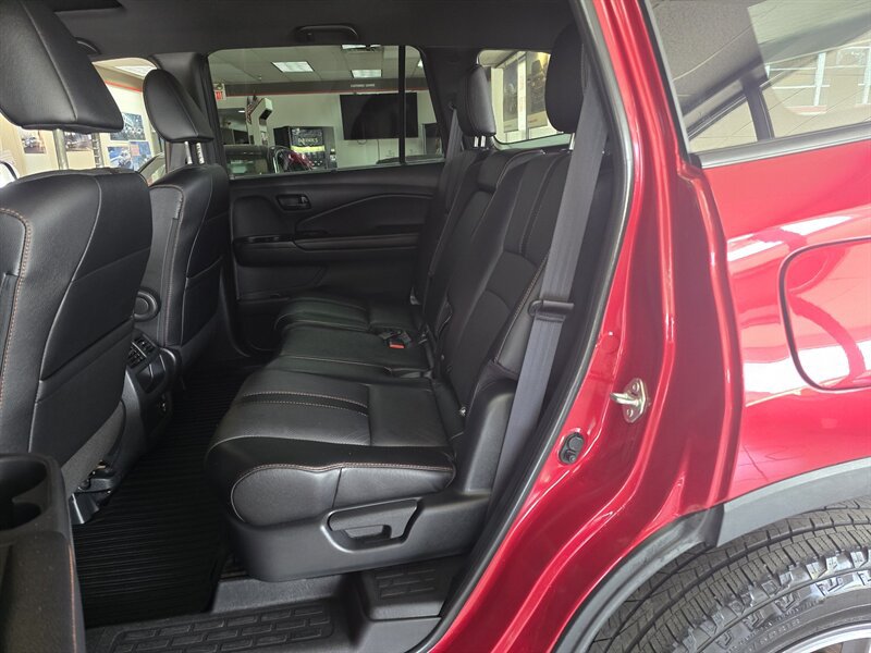 Used 2022 Honda Passport TrailSport image 13