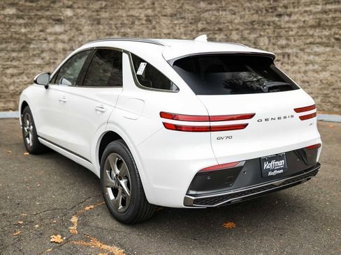 New 2026 Genesis GV70 2.5T image 4
