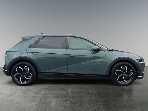 Used 2024 Hyundai Ioniq 5 SEL image 8