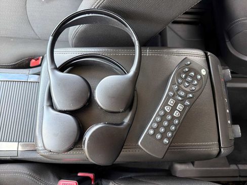 Used 2015 Chevrolet Traverse LT w/ Traveler's Package FWD image 20