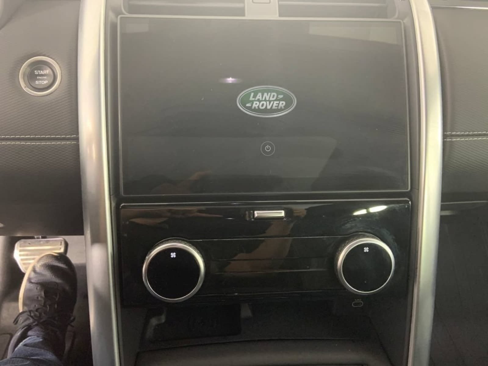Used 2023 Land Rover Discovery S R-Dynamic AWD/4WD image 27