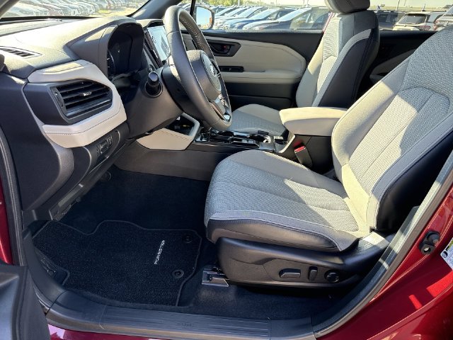 Certified 2026 Subaru Forester Premium w/ Base/Premium Package AWD/4WD image 17
