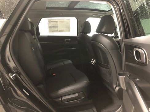 New 2026 Kia Sorento S w/ S Panoramic Sunroof Package AWD/4WD image 10