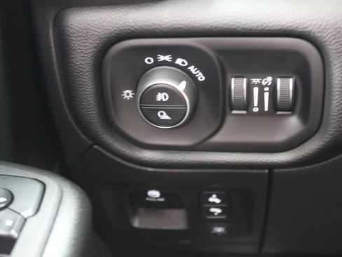 Used 2026 RAM 1500 Big Horn AWD/4WD image 17