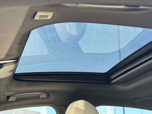 Used 2023 BMW 330e w/ Premium Package image 40