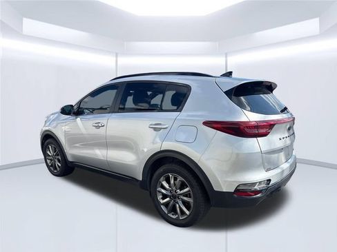 Used 2021 Kia Sportage S w/ S AWD Premium Package image 3