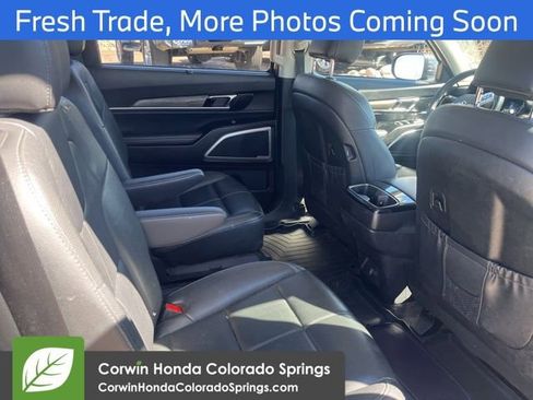 Used 2020 Kia Telluride EX w/ EX Premium Package image 9