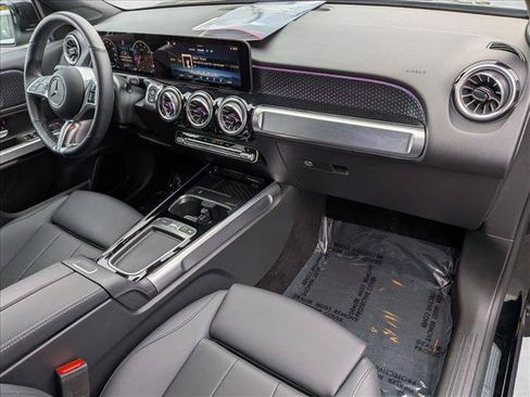 Used 2026 Mercedes-Benz GLB 250 image 21