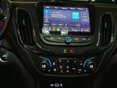 Used 2024 Chevrolet Equinox RS w/ RS Leather Package FWD image 16