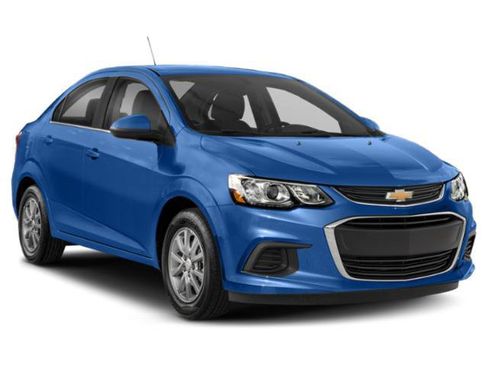 Used 2019 Chevrolet Sonic LT w/ Convenience Package FWD image 9