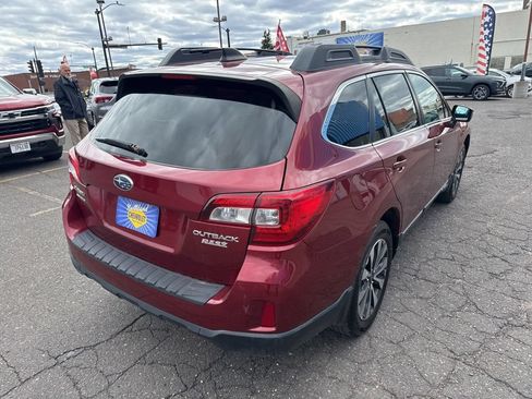 Used 2017 Subaru Outback 2.5i Limited AWD/4WD image 10