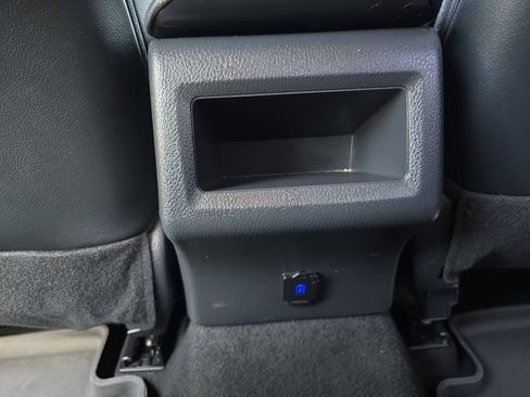 Certified 2022 Toyota Camry SE w/ Audio Upgrade Package FWD image 19