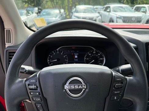 Used 2023 Nissan Frontier S w/ Technology Package RWD image 17