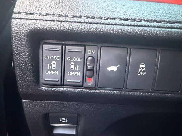 Used 2026 Honda Odyssey Sport-L image 14