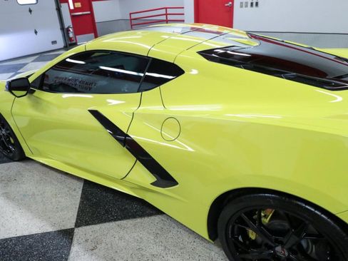 Used 2022 Chevrolet Corvette Stingray Premium Cpe w/ Z51 Performance Package image 57