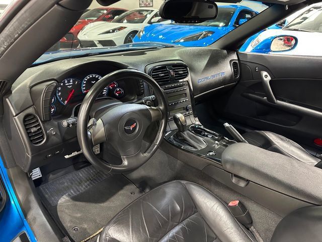 Used 2008 Chevrolet Corvette Coupe w/ Z51 Performance Package RWD image 11