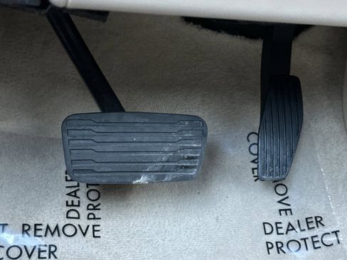 Certified 2023 Cadillac Escalade Premium Luxury w/ Performance Package image 48