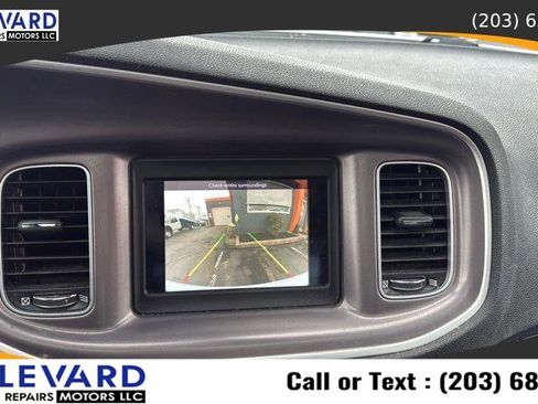 Used 2022 Dodge Charger SXT w/ Leather Interior Group RWD image 16