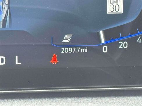 Used 2026 Ford Mustang Premium RWD image 27