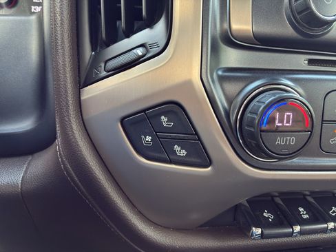 Used 2018 GMC Sierra 1500 Denali w/ Denali Ultimate Package AWD/4WD image 37