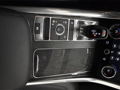 Used 2022 Land Rover Range Rover Sport HSE Silver Edition image 21