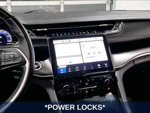 Used 2021 Jeep Grand Cherokee L Limited w/ Luxury Tech Group II AWD/4WD image 12