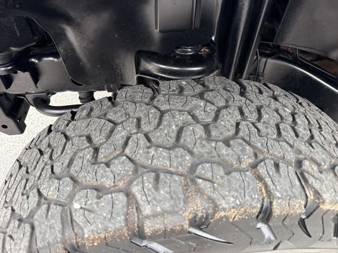 Used 2016 Jeep Wrangler Unlimited Sport w/ Quick Order Package 24S AWD/4WD image 33