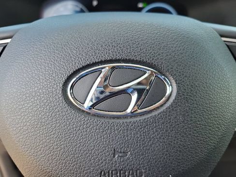 Used 2022 Hyundai Santa Fe SEL Premium AWD/4WD image 28
