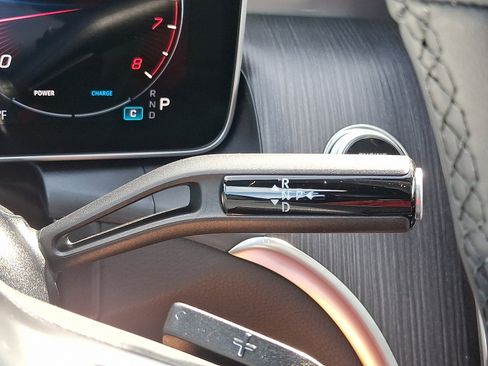 Certified 2025 Mercedes-Benz GLC 300 4MATIC image 14