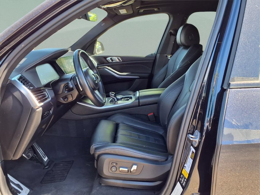 Used 2022 BMW X5 xDrive40i AWD/4WD image 10