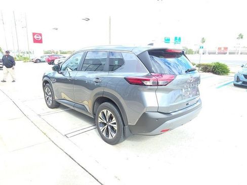 Used 2023 Nissan Rogue SV w/ SV Premium B Package image 6