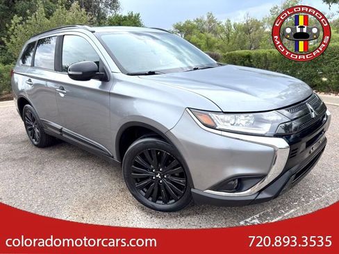 Used 2020 Mitsubishi Outlander LE AWD/4WD image 1