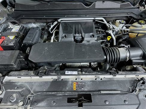 Used 2023 GMC Canyon Denali image 23