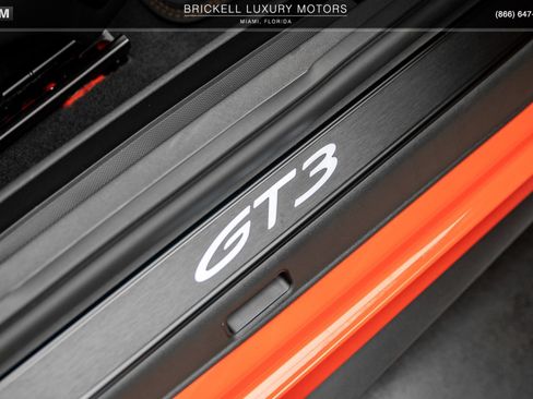 Used 2022 Porsche 911 GT3 RWD image 33