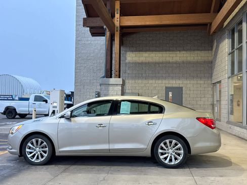Used 2014 Buick LaCrosse Leather image 2