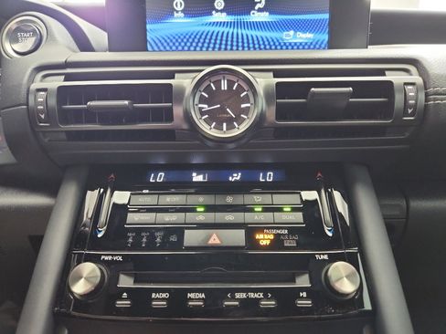 Used 2024 Lexus IS 350 F Sport image 23