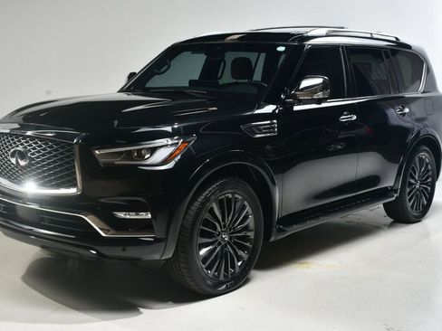 Used 2024 INFINITI QX80 Sensory w/ Cargo Package image 2