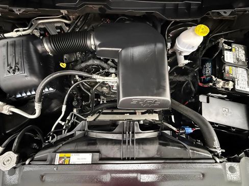 Used 2022 RAM 1500 Classic Warlock w/ Trailer & Traction Group image 18