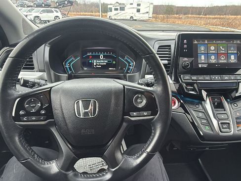 Used 2022 Honda Odyssey Touring image 29