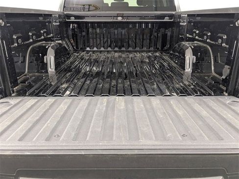 Certified 2022 GMC Sierra 1500 Elevation image 31