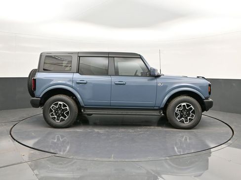 New 2025 Ford Bronco Outer Banks image 25
