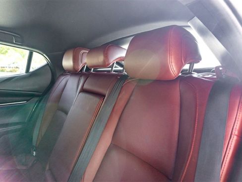 Used 2024 MAZDA MAZDA3 s image 26